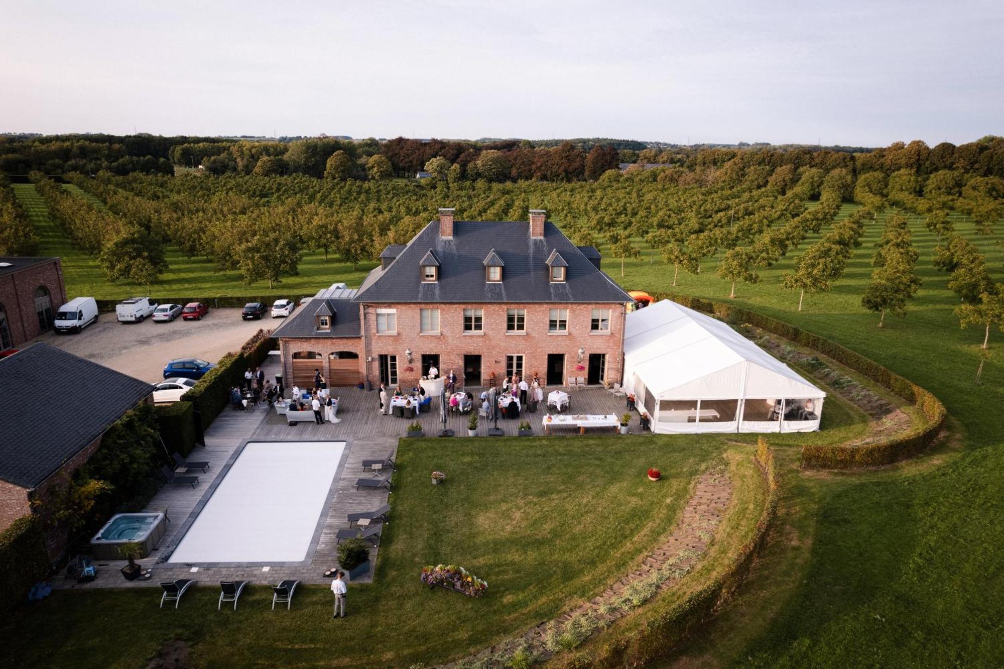 Domaine De La Noiseraie Rhisnes Exterior foto